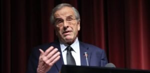 Σαμαράς: Βολές στην κυβέρνηση για νεοφιλελεύθερη πολιτική και καρτελοποίηση – Ζητά ΦΠΑ 13% στην εστίαση
