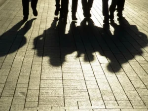 Καλαμάτα: Άγριος ξυλοδαρμός 17χρονου από πρώην συμμαθητή του – «Του έσπασε το κεφάλι, το κόκκαλο κάτω από το μάτι»